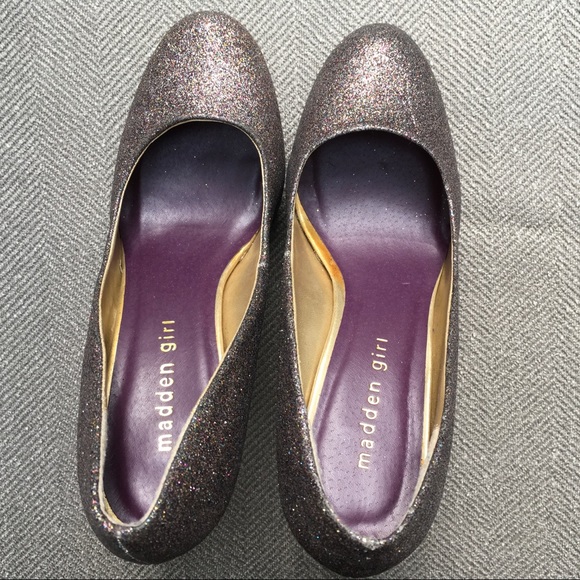 Madden Girl sparkly platform pumps - Picture 6 of 8